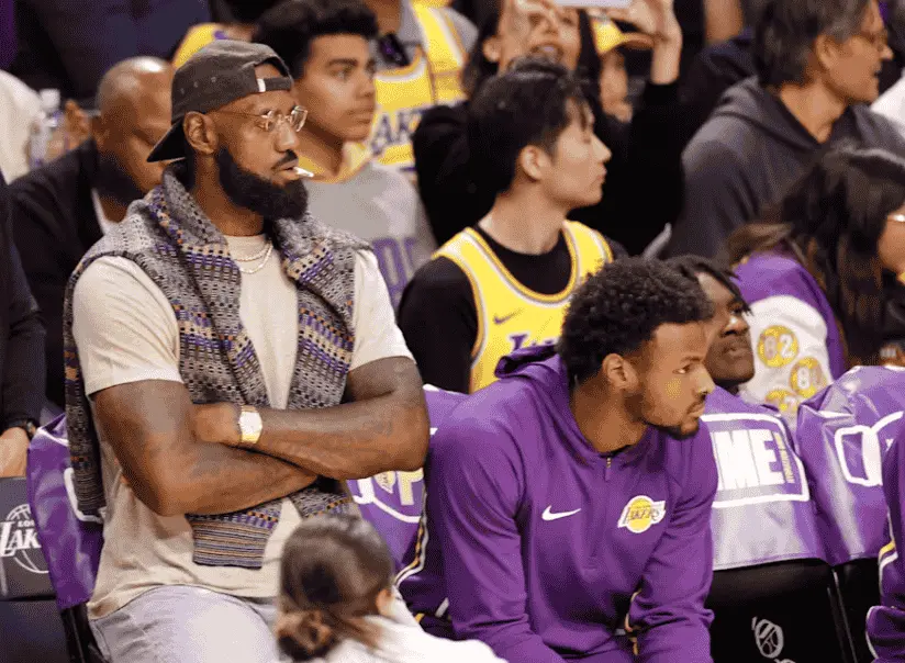 NBA/LeBron傷勢好轉 距離生涯第23季出賽更近一步